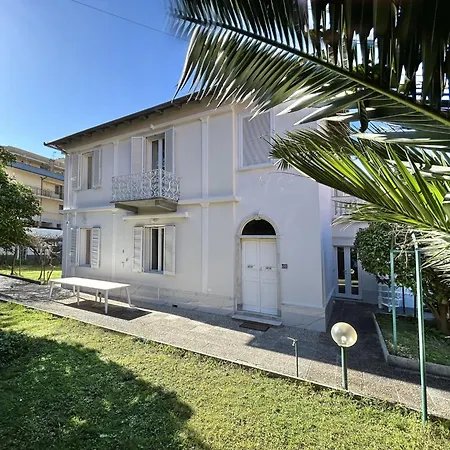 Ginevra By Interhome Apartamento Moneglia