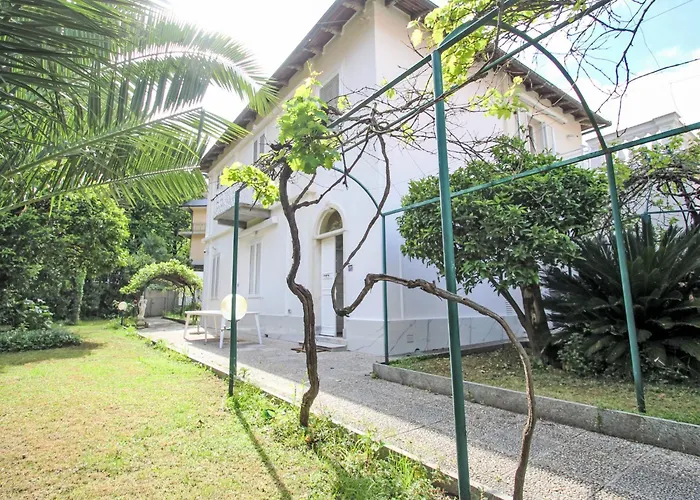 Ginevra By Interhome Apartman Moneglia