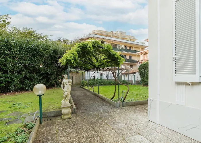 Ginevra By Interhome